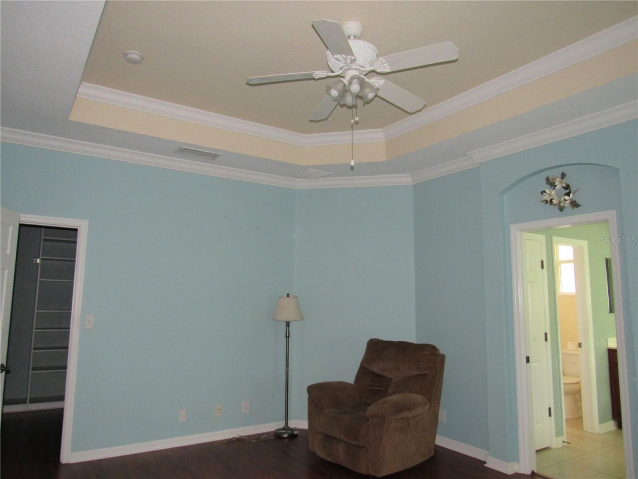 Photo 15 of 20