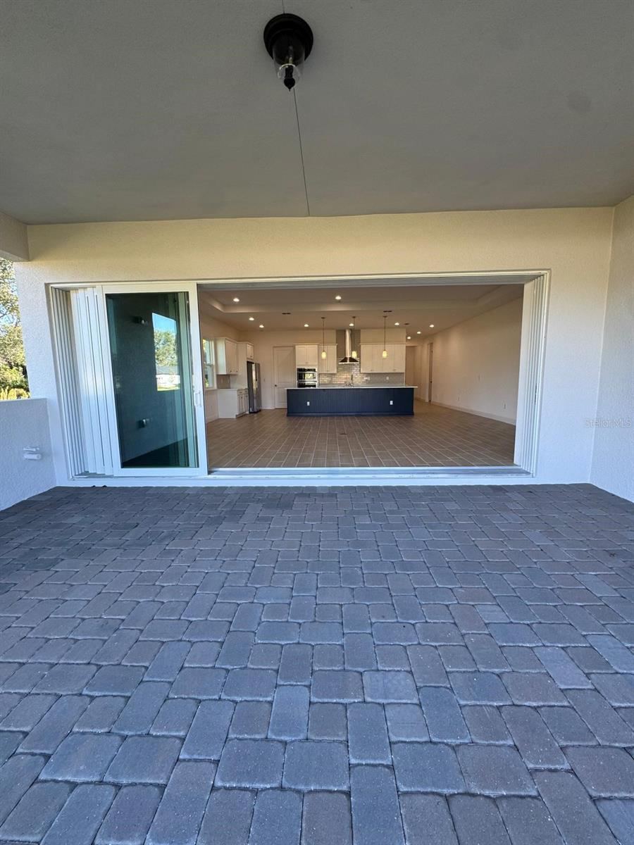 Photo 19 of 20