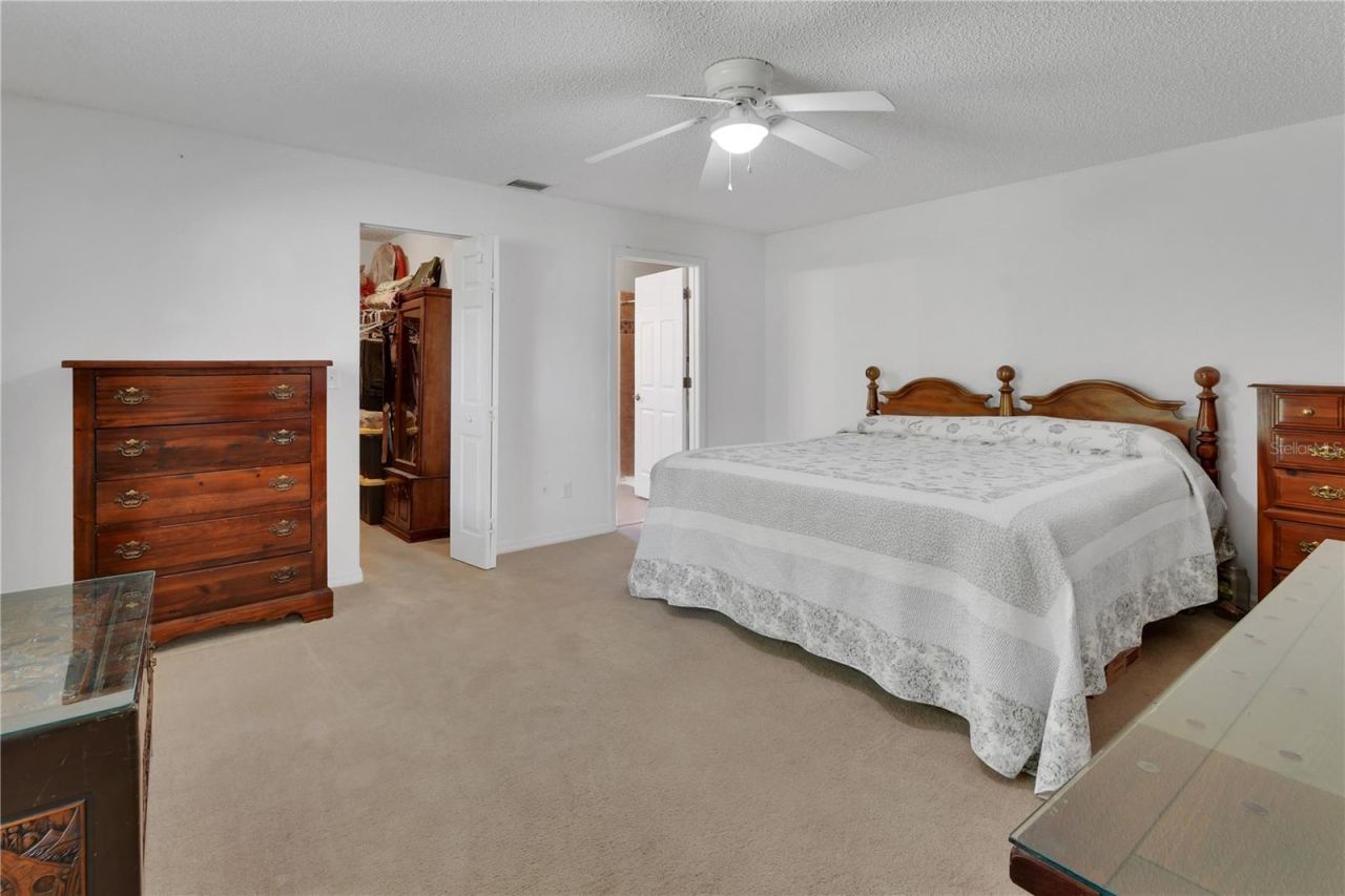 Photo 11 of 20: Primary Bedroom