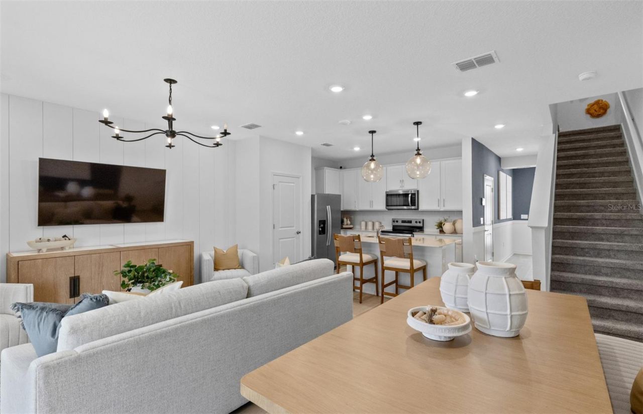 Photo 12 of 20: Model Home Design Only. Pictures and furnishings are for illustrative purposes only. Elevations, colors and options may vary. Furniture is for model home staging only.