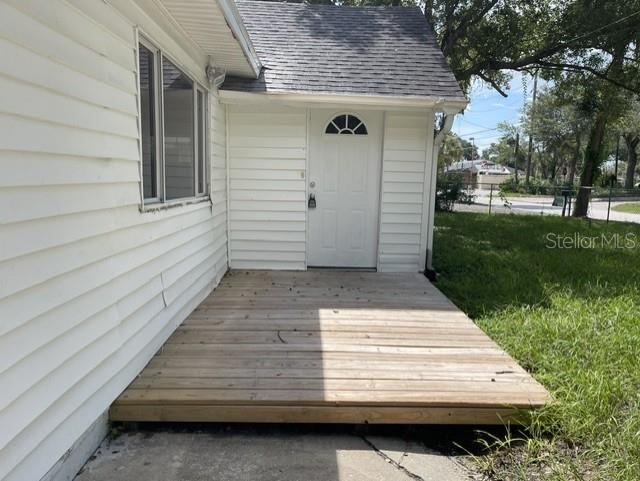 Photo 3 of 19