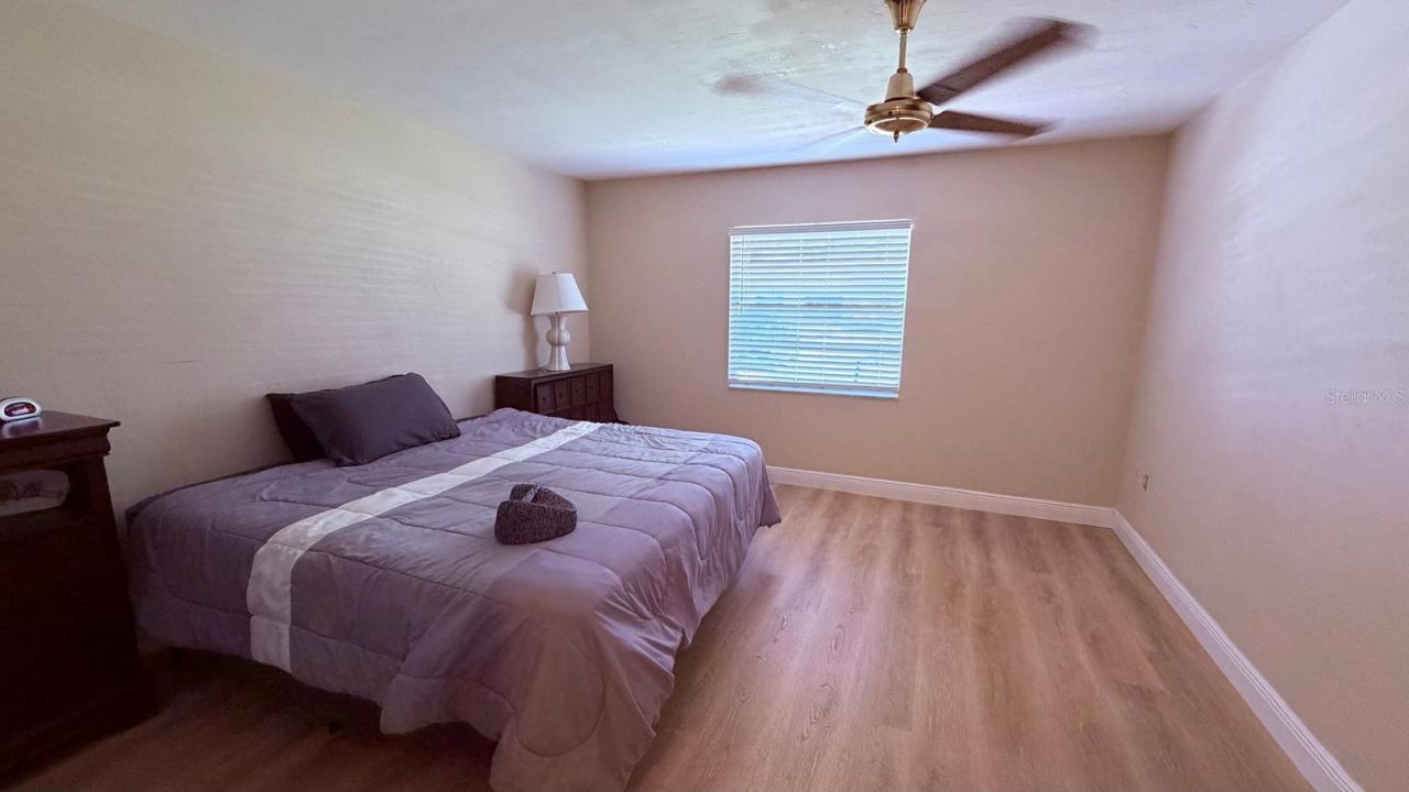 Photo 6 of 20