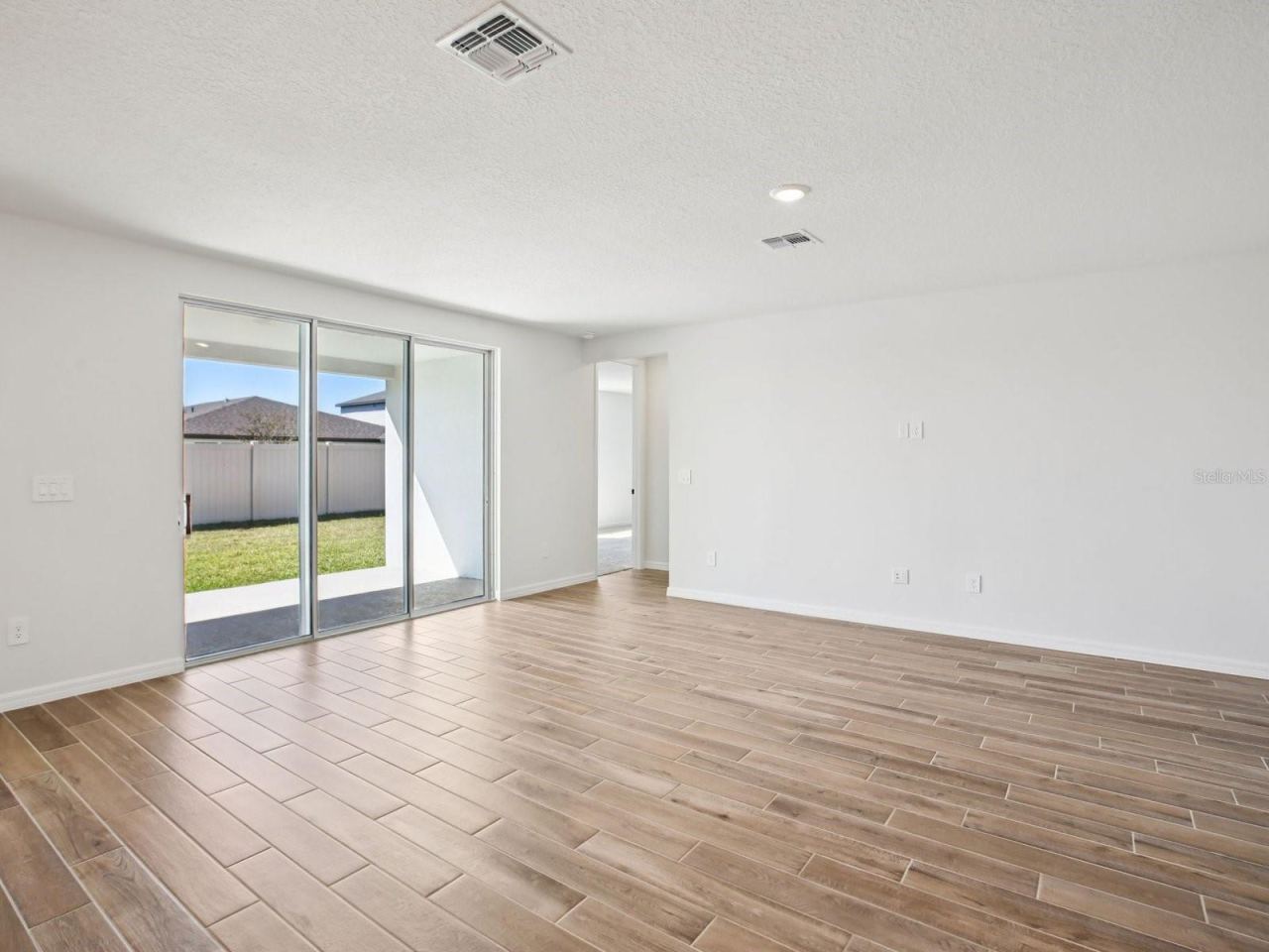 Photo 6 of 20: Photo is not of the actual home, but is an inspirational photo of builder’s model home and may depict options, furnishings, and/or decorator features that are not included.