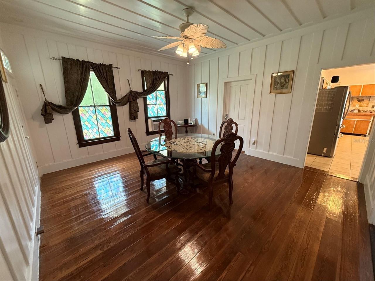 Photo 12 of 20: Dinning room