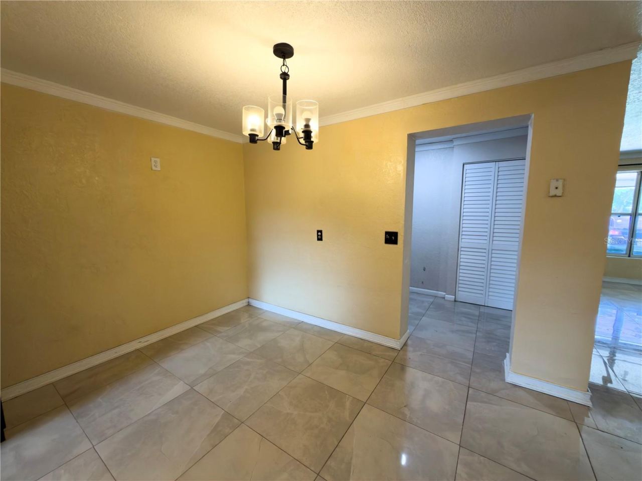 Photo 7 of 20