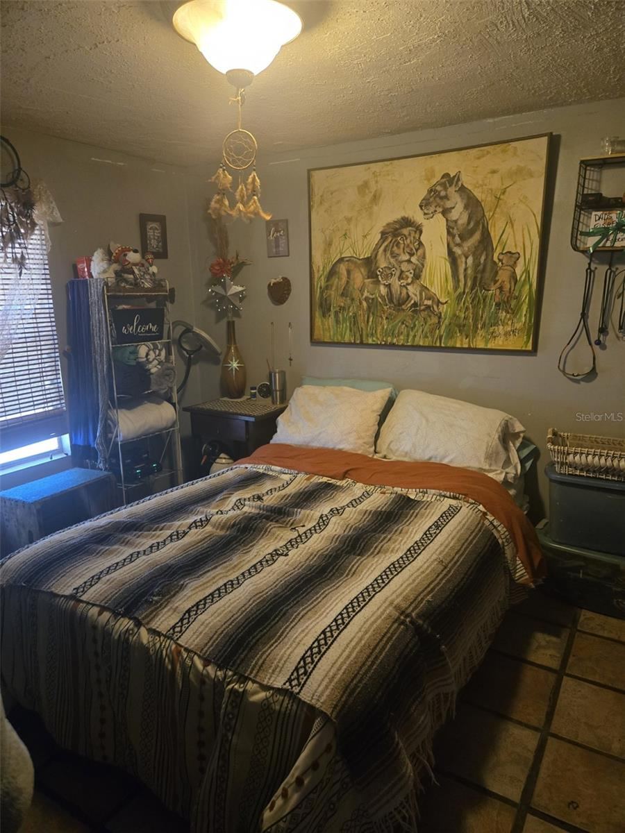 Photo 5 of 8: Primary bedroom