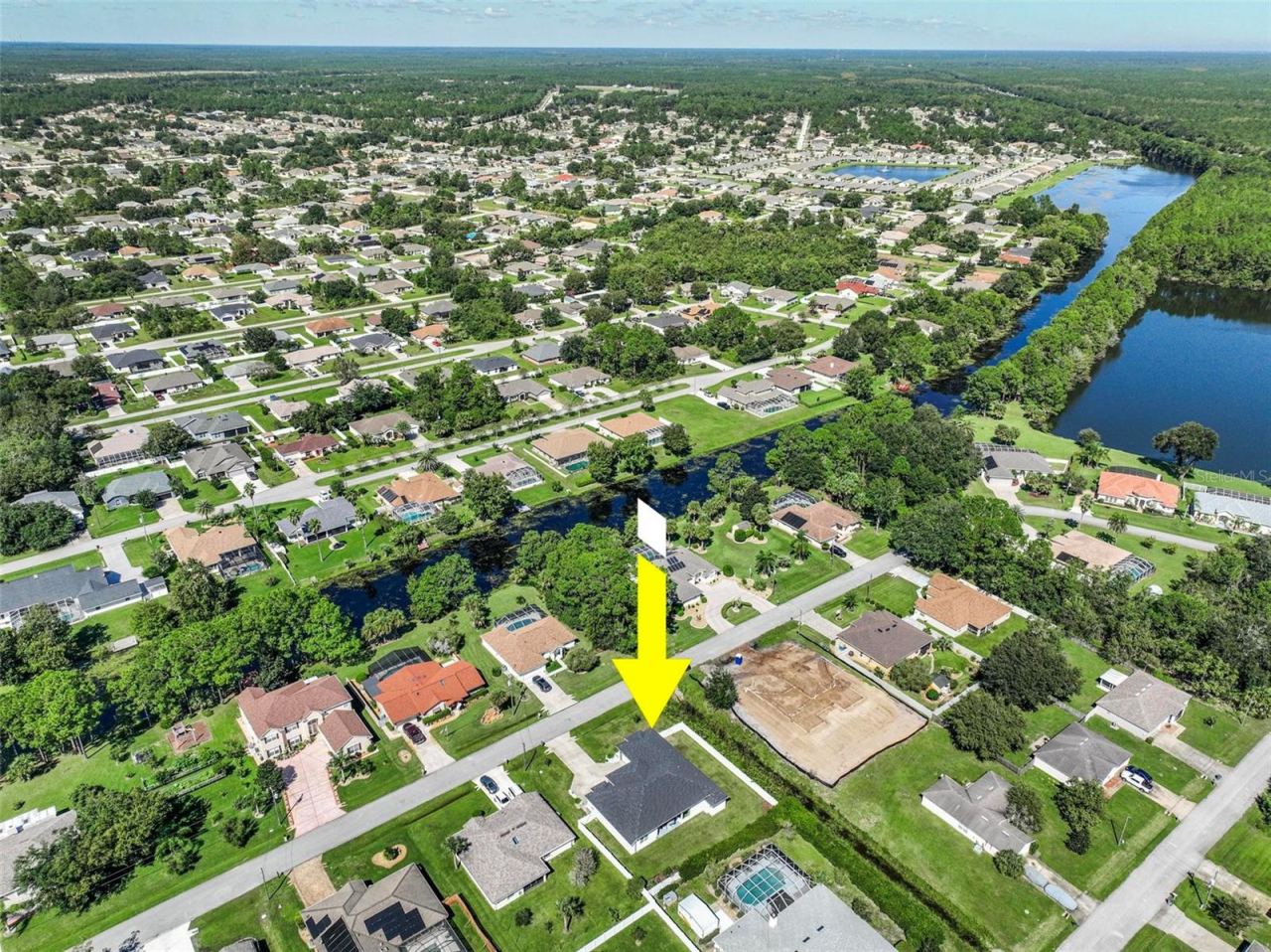 Photo 2 of 20: LOCATED IN NORTH PALM COAST IN MATANSAS WOODS