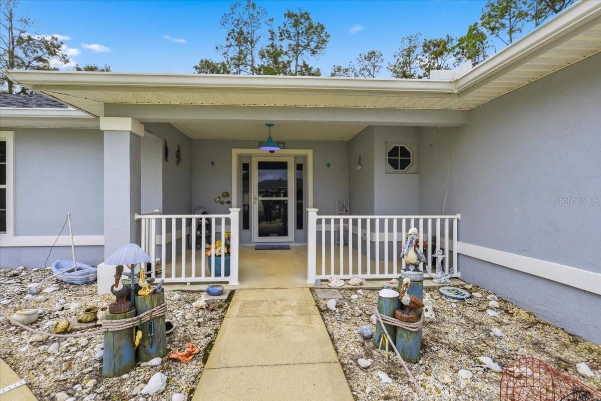Photo 6 of 20: FRONT PORCH