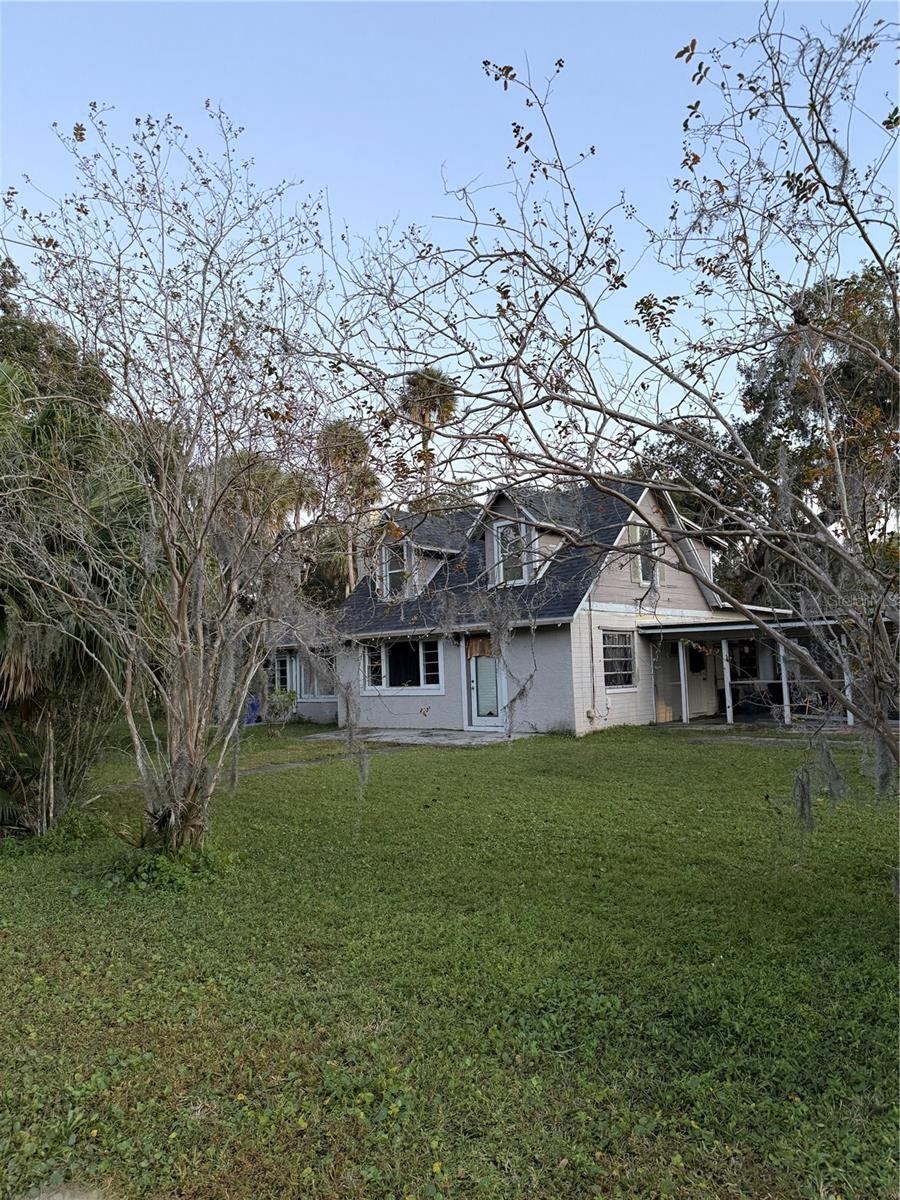 Photo 4 of 20