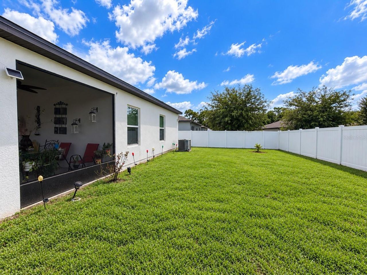 Photo 4 of 19: BACK YARD / REAR PORCH LANI