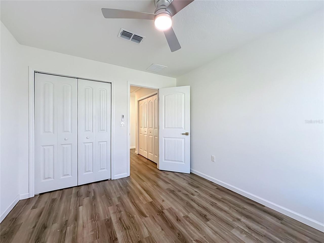 Photo 18 of 20