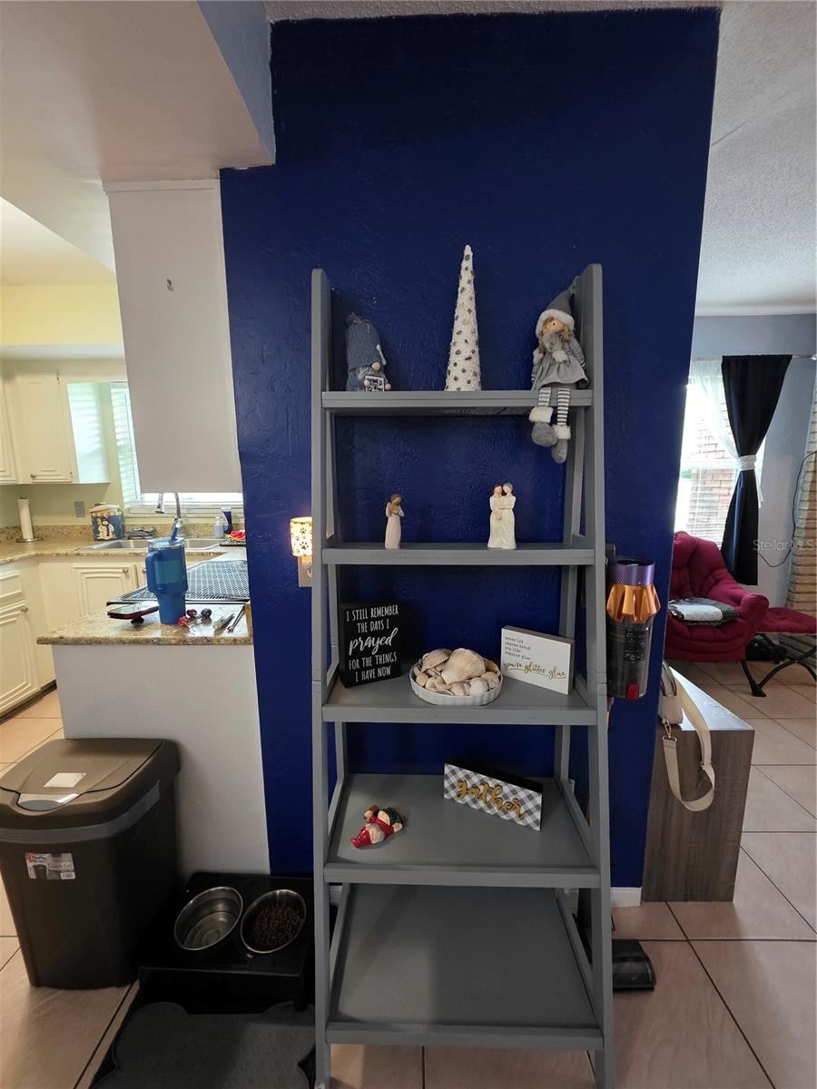 Photo 10 of 20