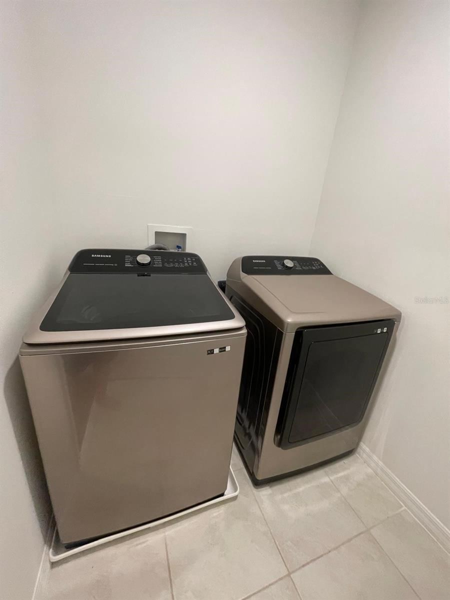 Photo 9 of 20: LAUNDRY