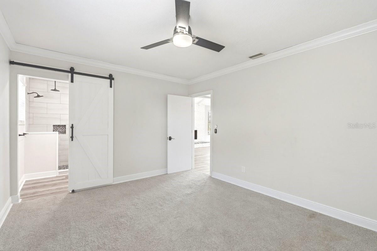 Photo 12 of 20: PRIMARY BDRM
