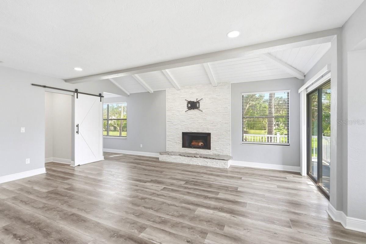 Photo 6 of 20: LIVING AND DINING AREA