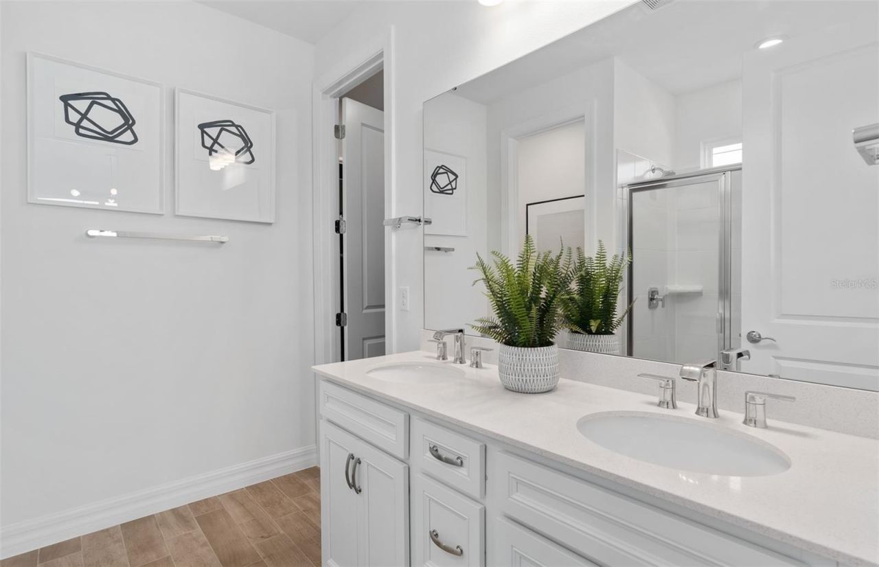 Photo 13 of 20: Model Home Design Only. Pictures and furnishings are for illustrative purposes only. Elevations, colors and options may vary. Furniture is for model home staging only.?