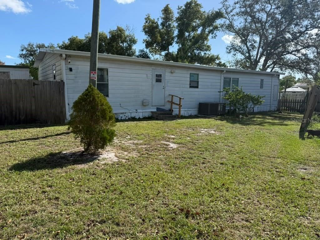 Photo 15 of 20