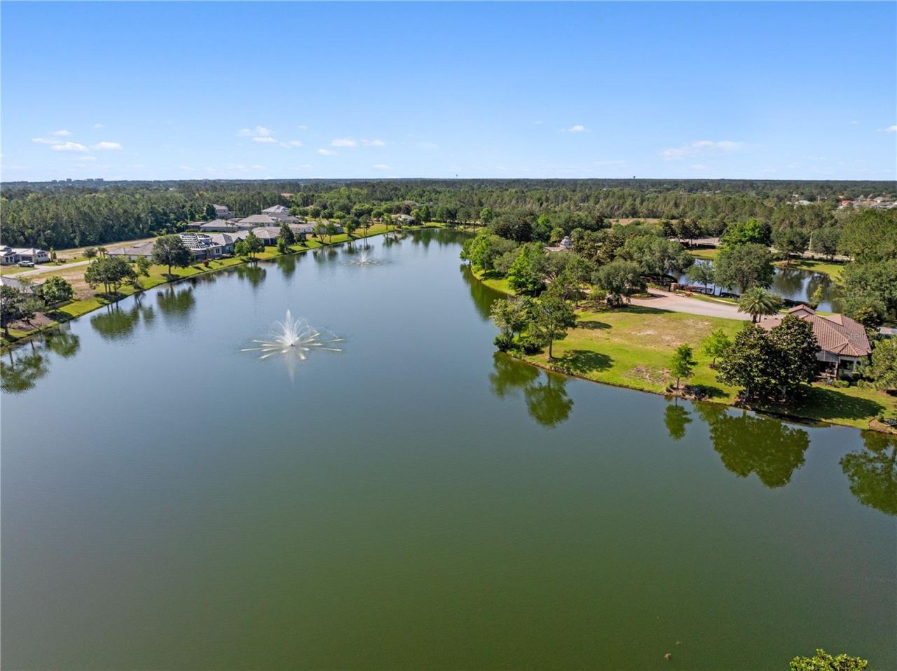 Photo 9 of 20: Beautiful Lake and Fountain right in View