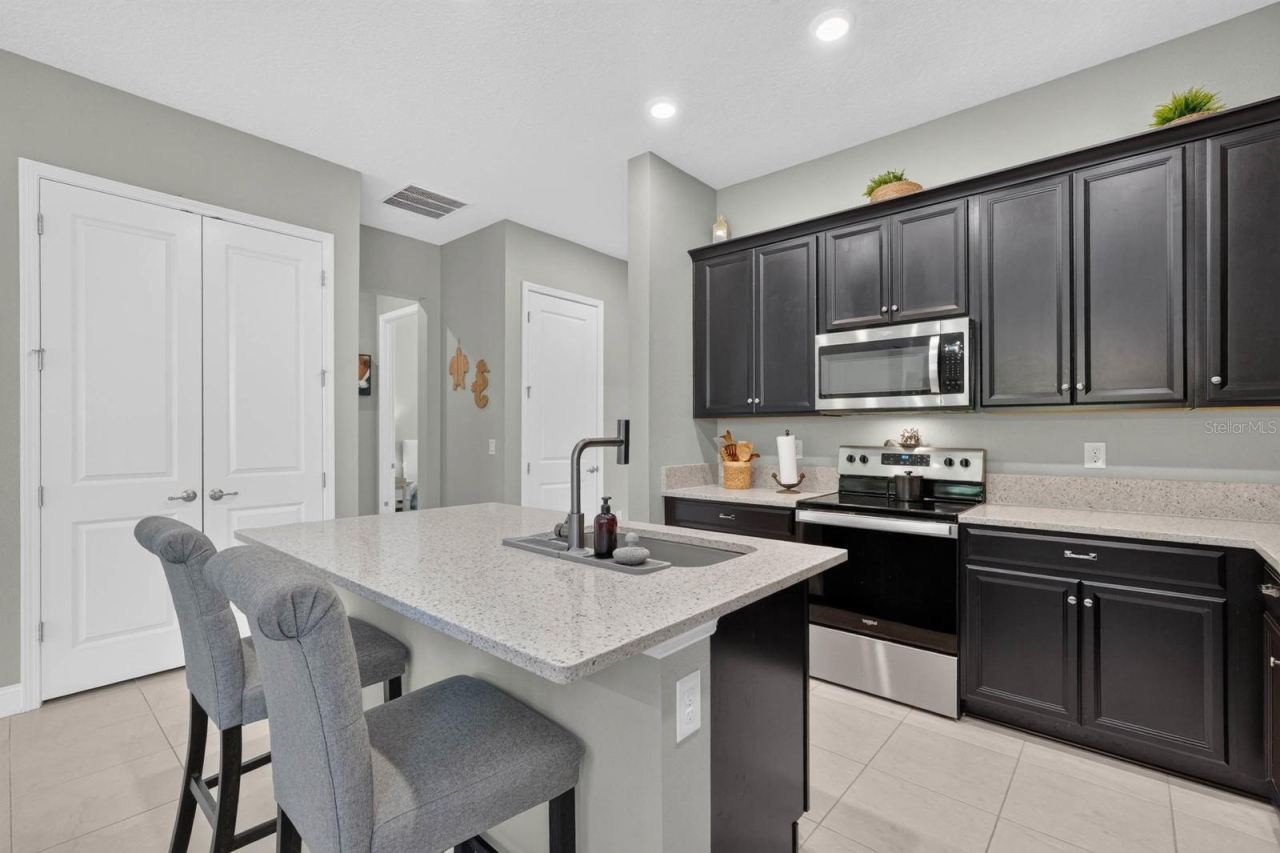 Photo 9 of 20: Kitchen