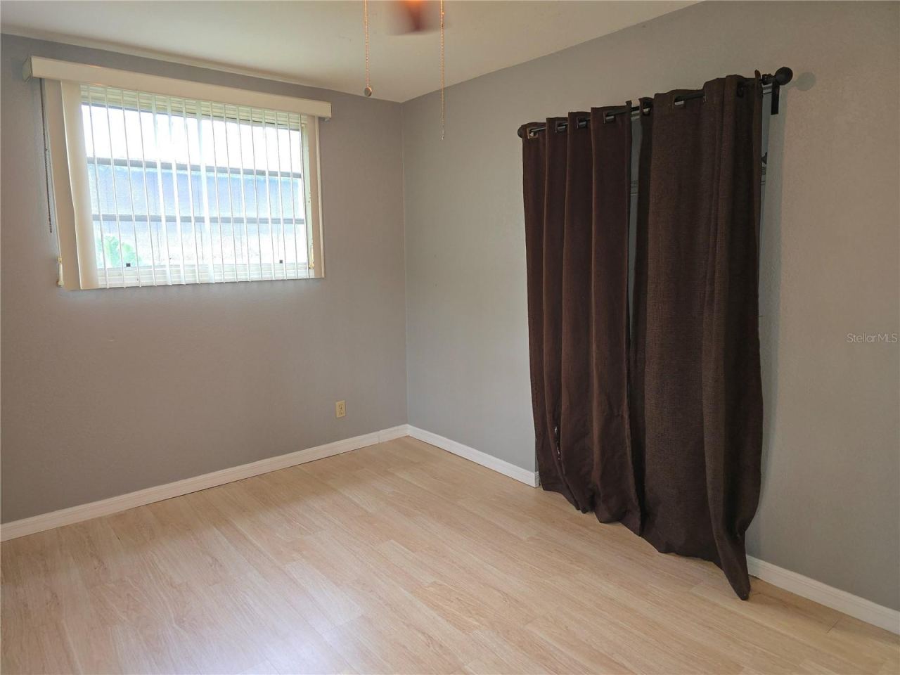 Photo 12 of 20
