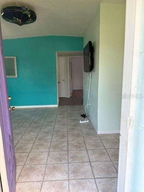 Photo 18 of 20