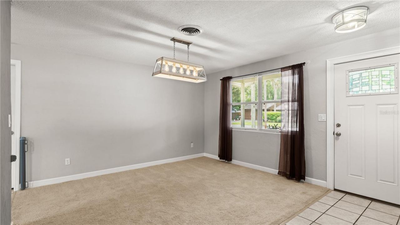 Photo 8 of 20