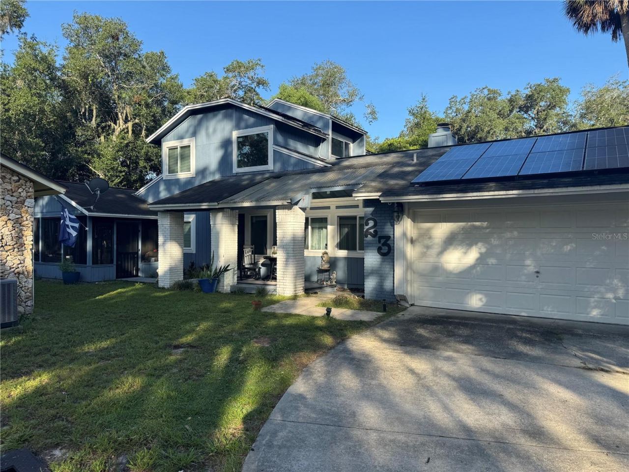 Photo 1 of 20: Front of the House