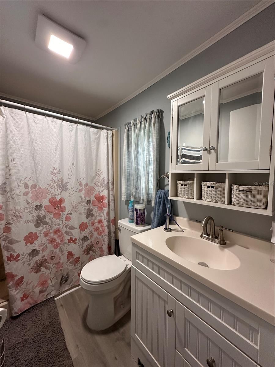 Photo 8 of 20