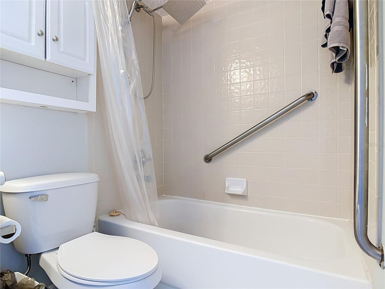 Photo 16 of 20