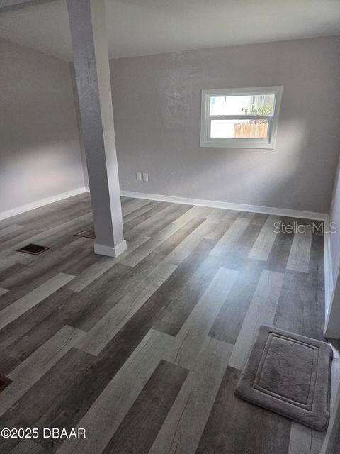 Photo 6 of 20