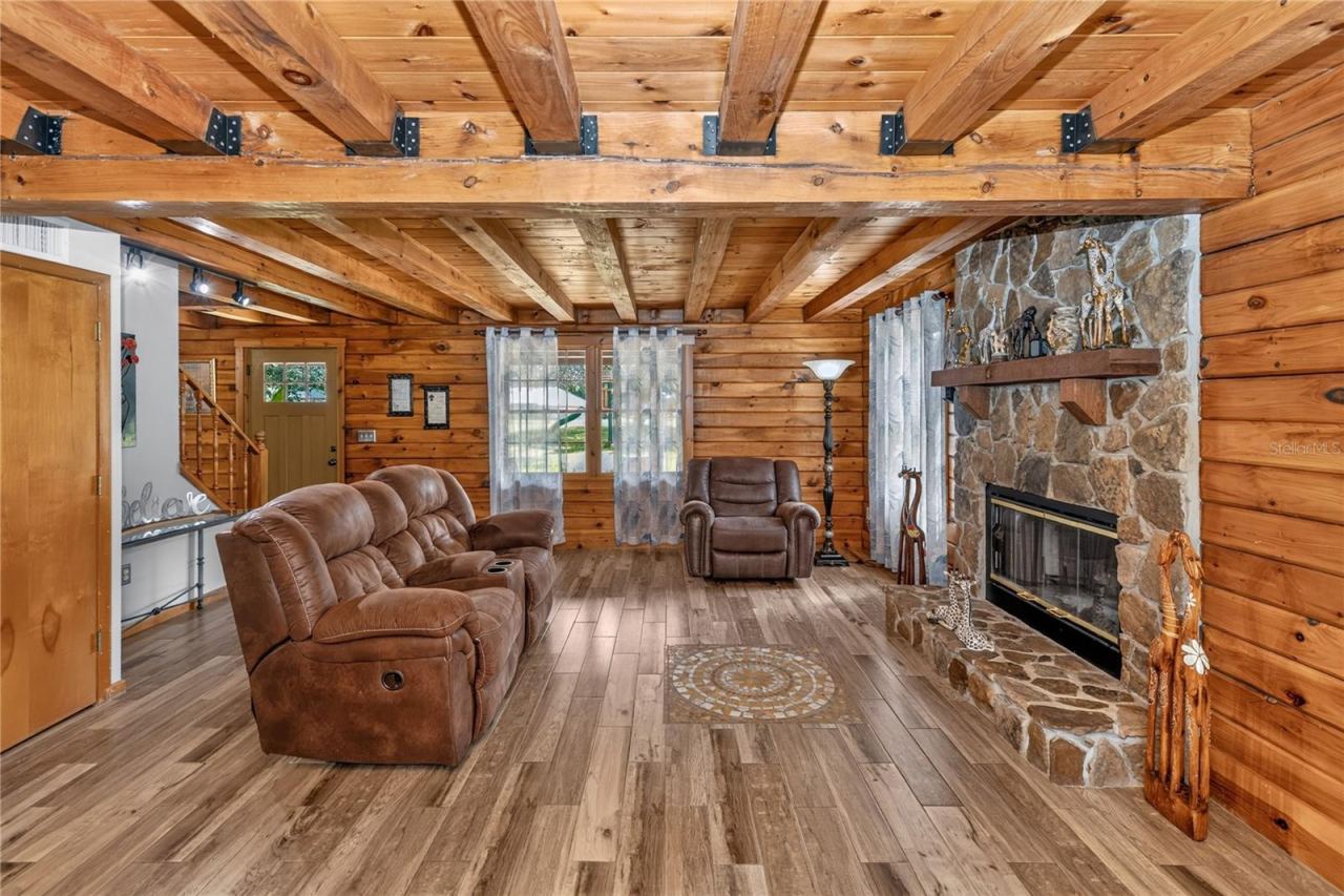 Photo 16 of 20: Living Room and Fireplace