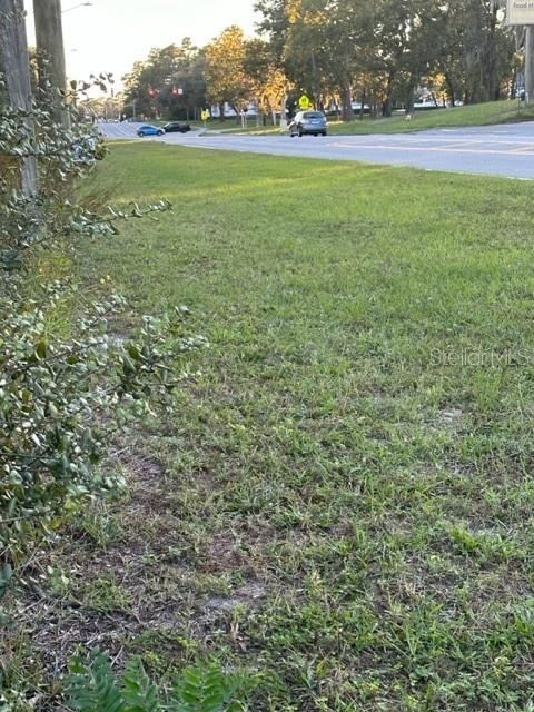 Photo 3 of 9