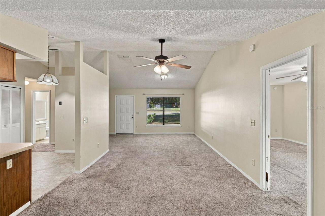Photo 7 of 20: Dinning Room to Kitchen and Living Room
