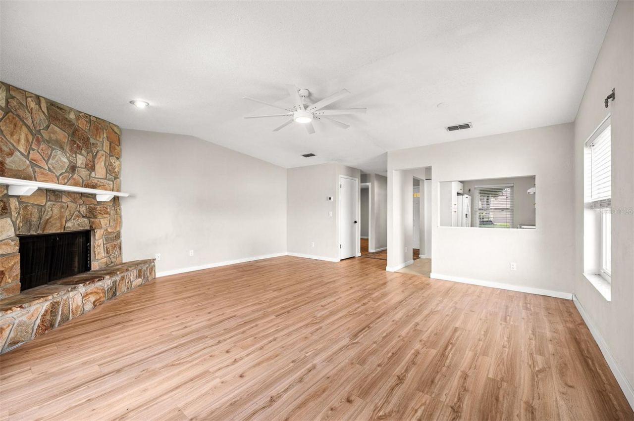 Photo 9 of 20: Family Room with access to the Kitchen