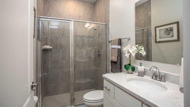 Photo 16 of 20: Model home - actual features may vary.