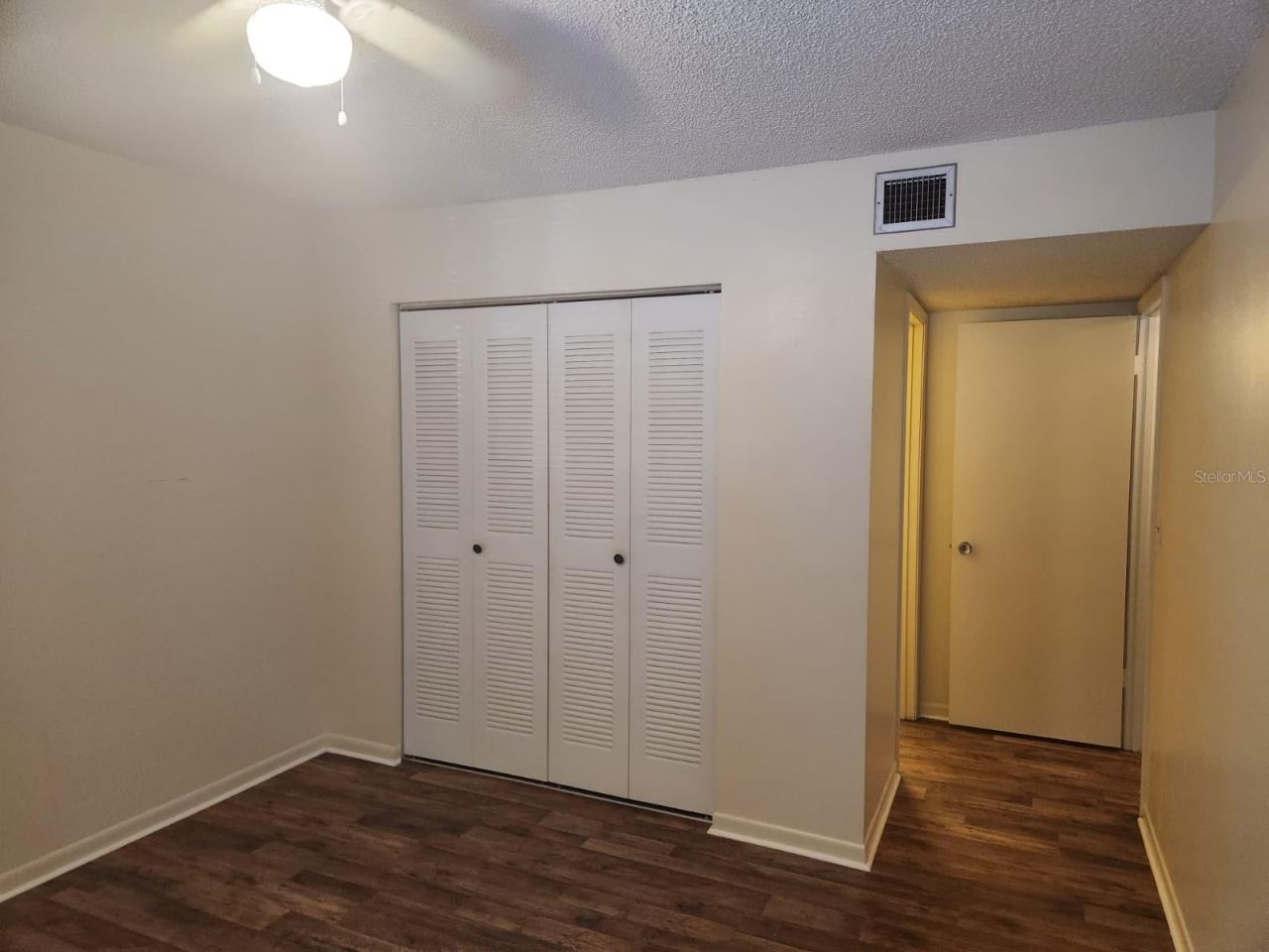 Photo 8 of 20