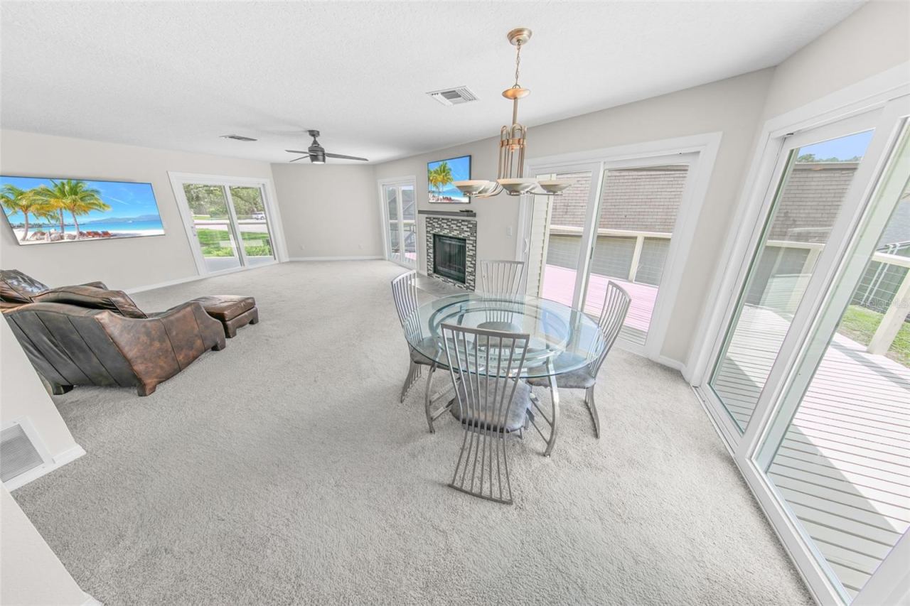 Photo 12 of 20