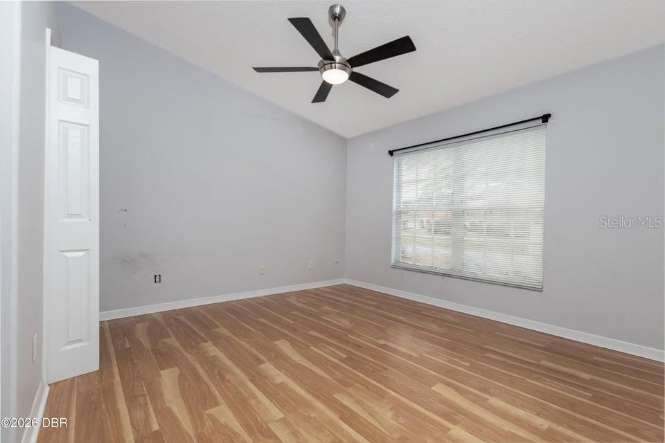 Photo 15 of 20