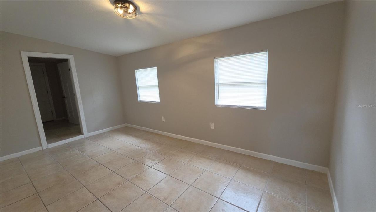 Photo 19 of 20