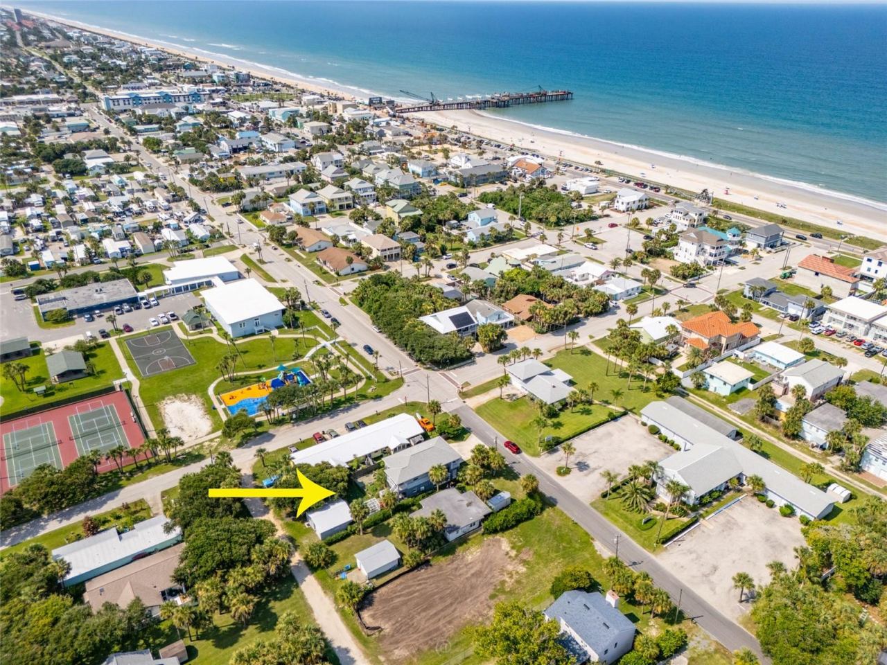 Photo 18 of 20: Conveniently located near everything in Flagler Beach!