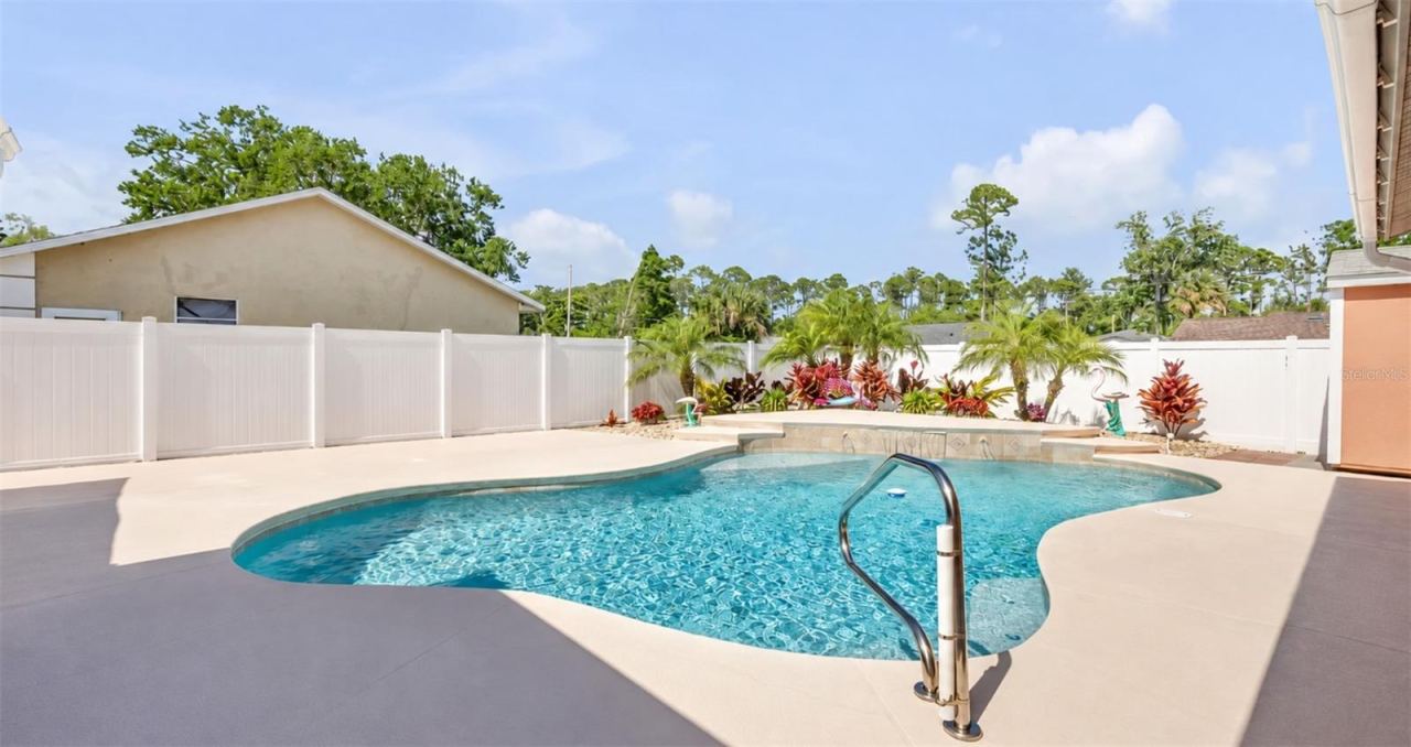 Photo 2 of 20