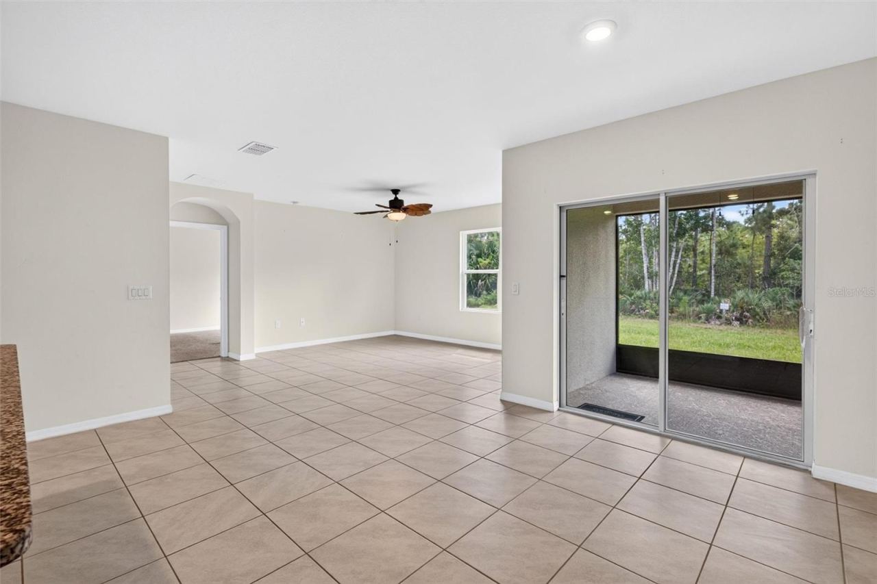 Photo 9 of 20: Great Room