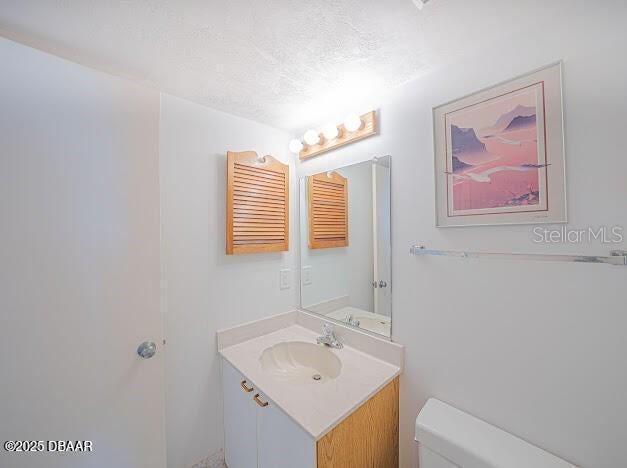 Photo 17 of 20: half bath