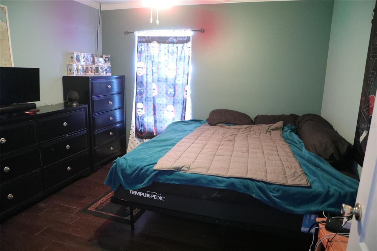 Photo 9 of 12: 2nd Bedroom