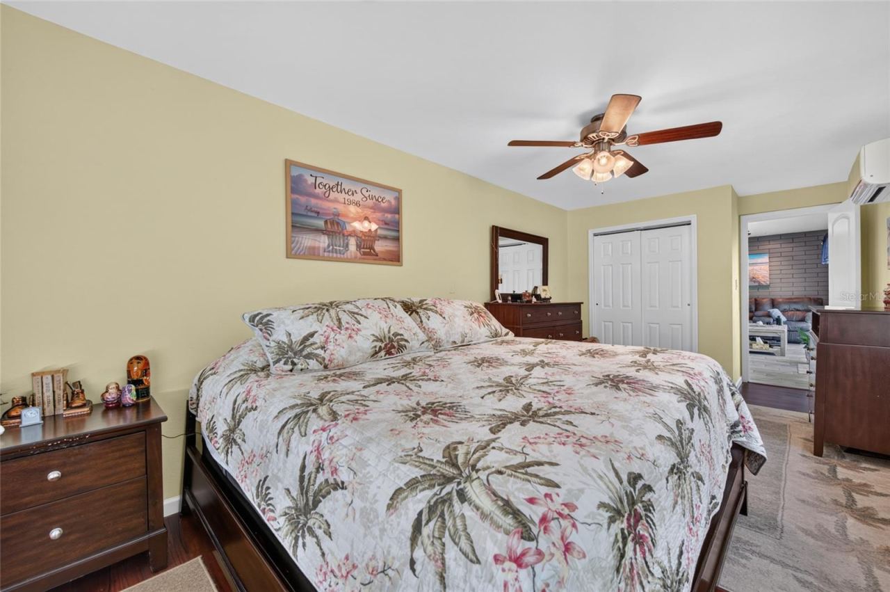 Photo 9 of 16