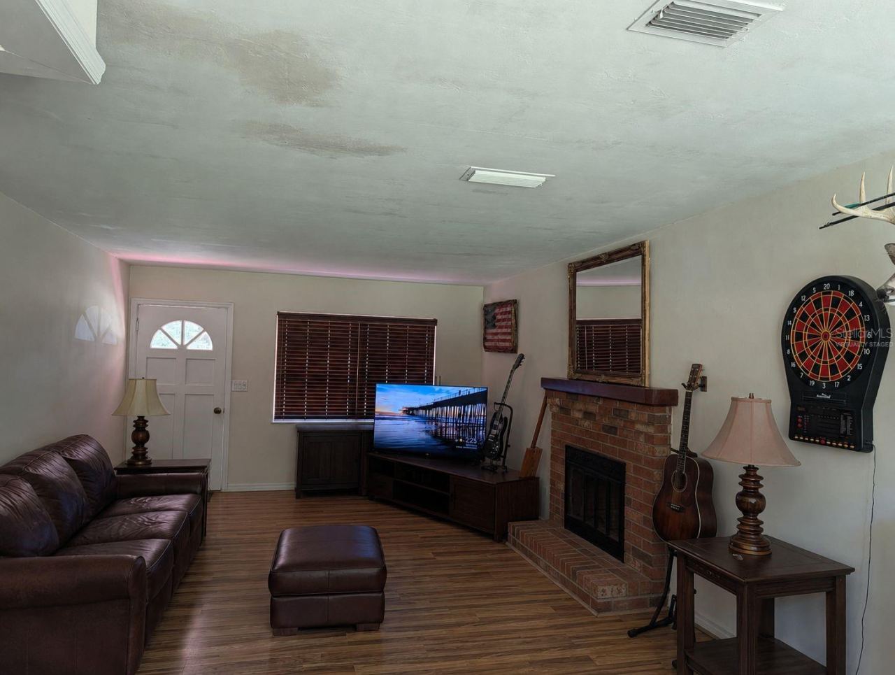Photo 4 of 14: Living Room -Virtually Staged