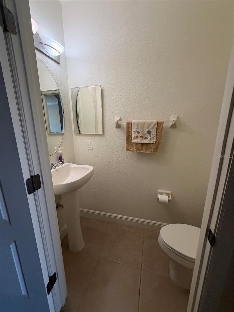 Photo 18 of 20