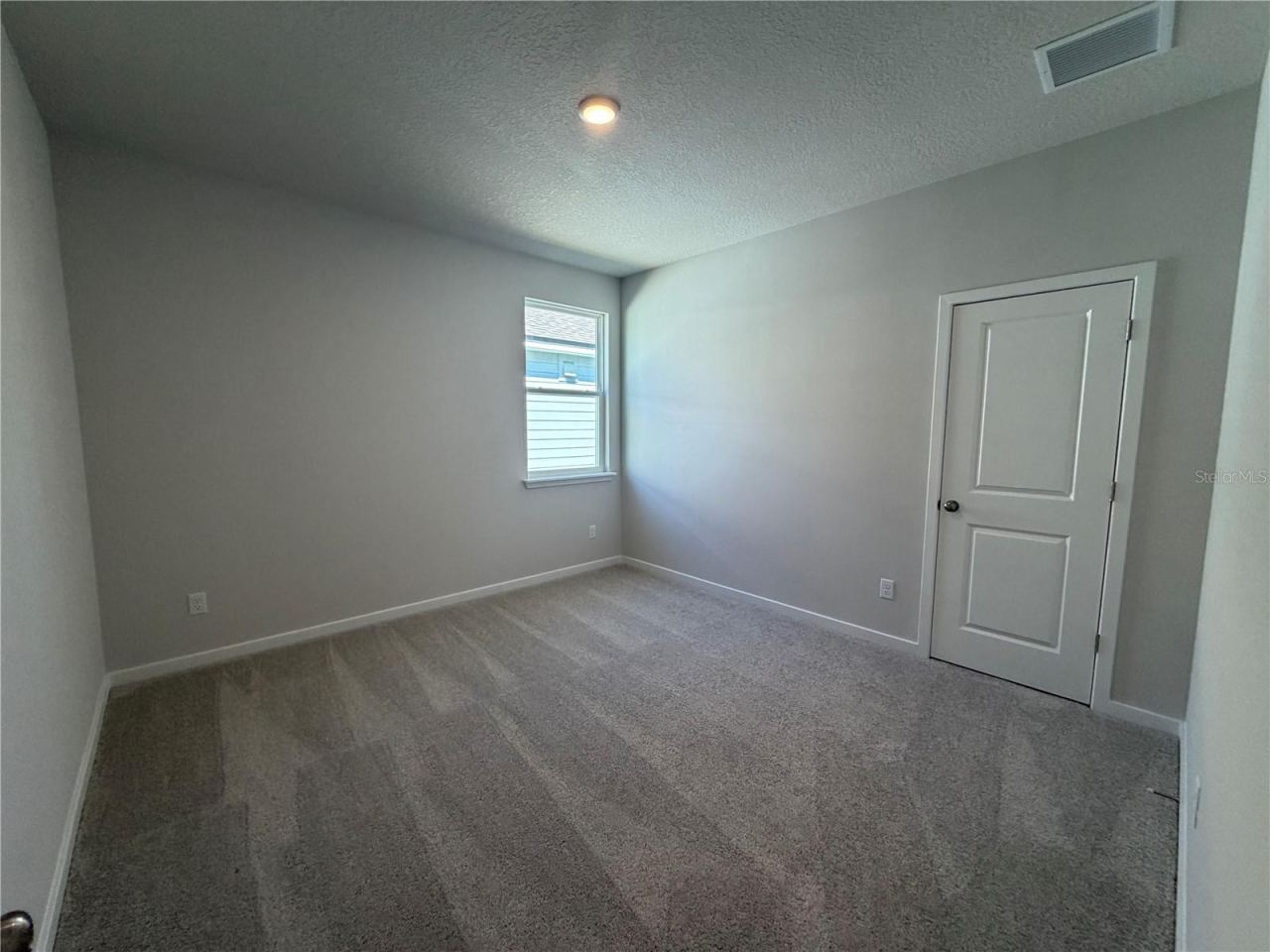 Photo 17 of 20