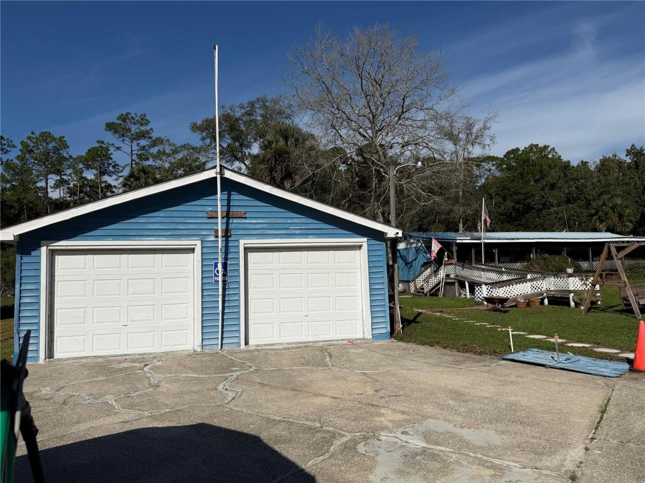 Photo 10 of 20: 24x60 garage