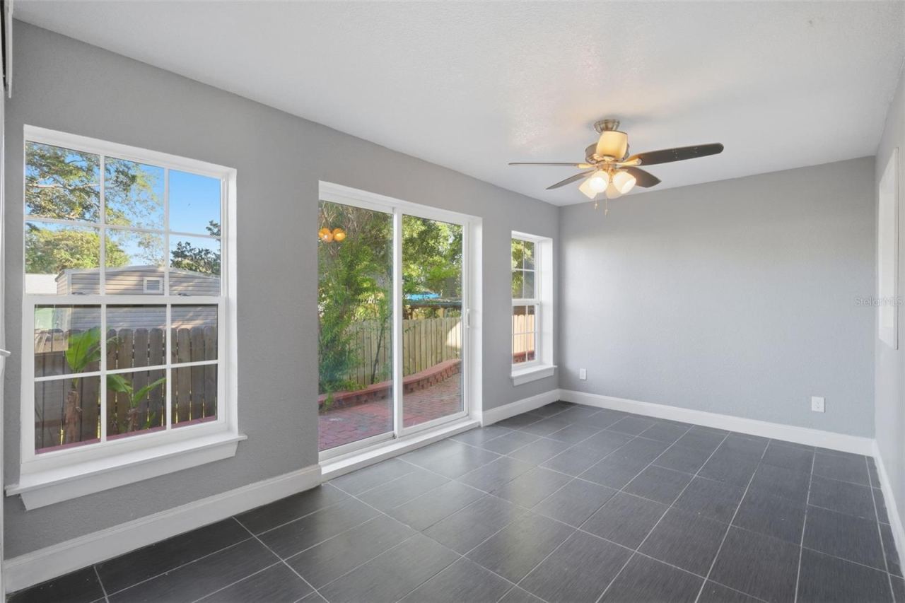 Photo 17 of 20: Third Bedroom, located on the first floor